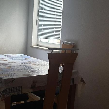 Apartments Kore Vir Εξωτερικό φωτογραφία