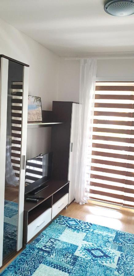 Apartments Kore Vir Εξωτερικό φωτογραφία